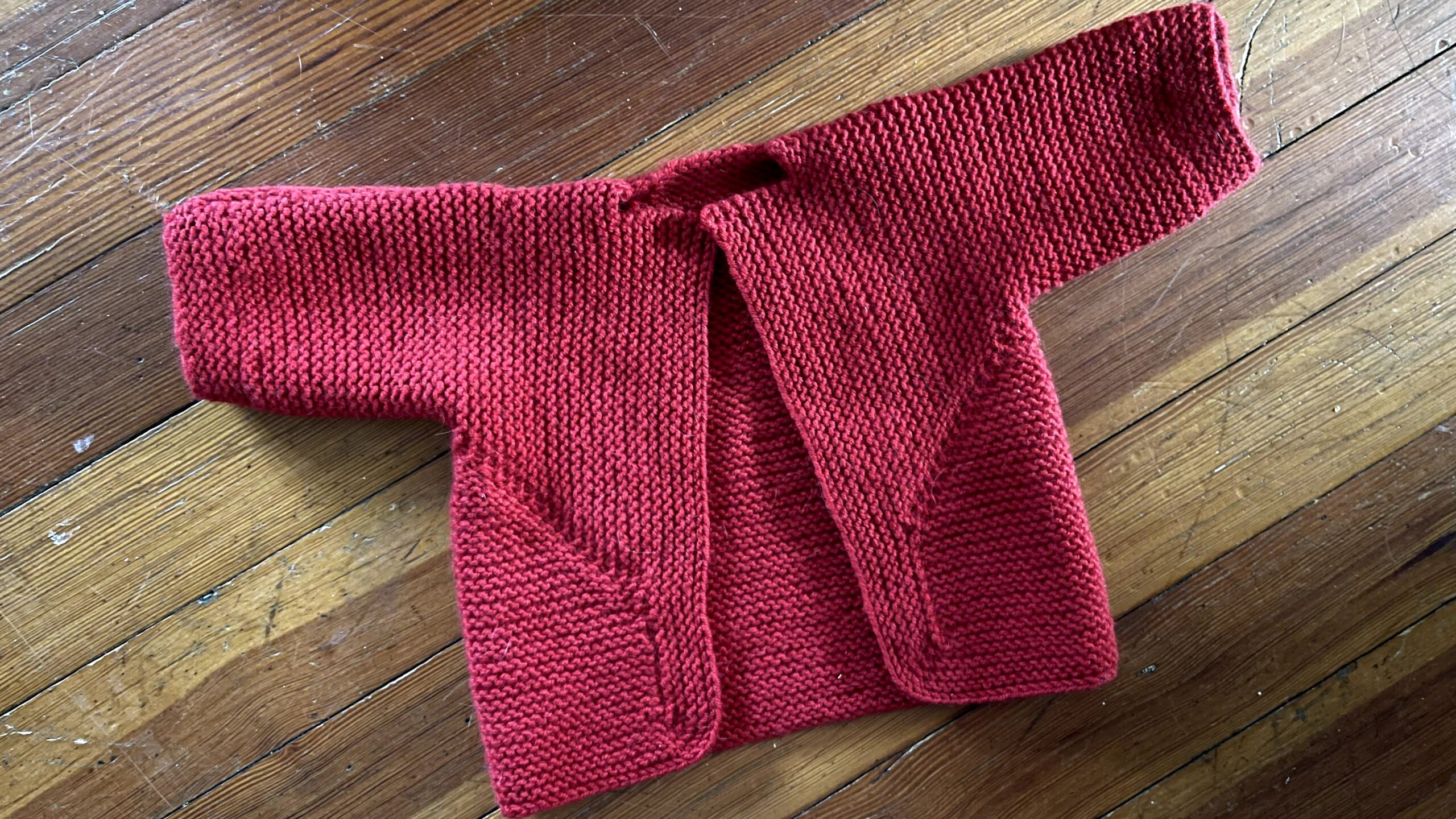 Elizabeth Zimmermann's Baby Surprise Jacket knitting patter
